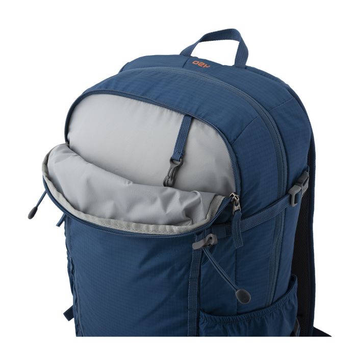 Plecak turystyczny Pinguin Step 24 Nylon black  || 'Plecak\u0020turystyczny\u0020Pinguin\u0020Step\u002024\u0020Nylon\u0020black\u0020'